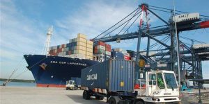 Các DN cảng biển kỳ vọng giá dịch vụ tại cảng biển sớm được điều chỉnh để có nguồn vốn tái đầu tư